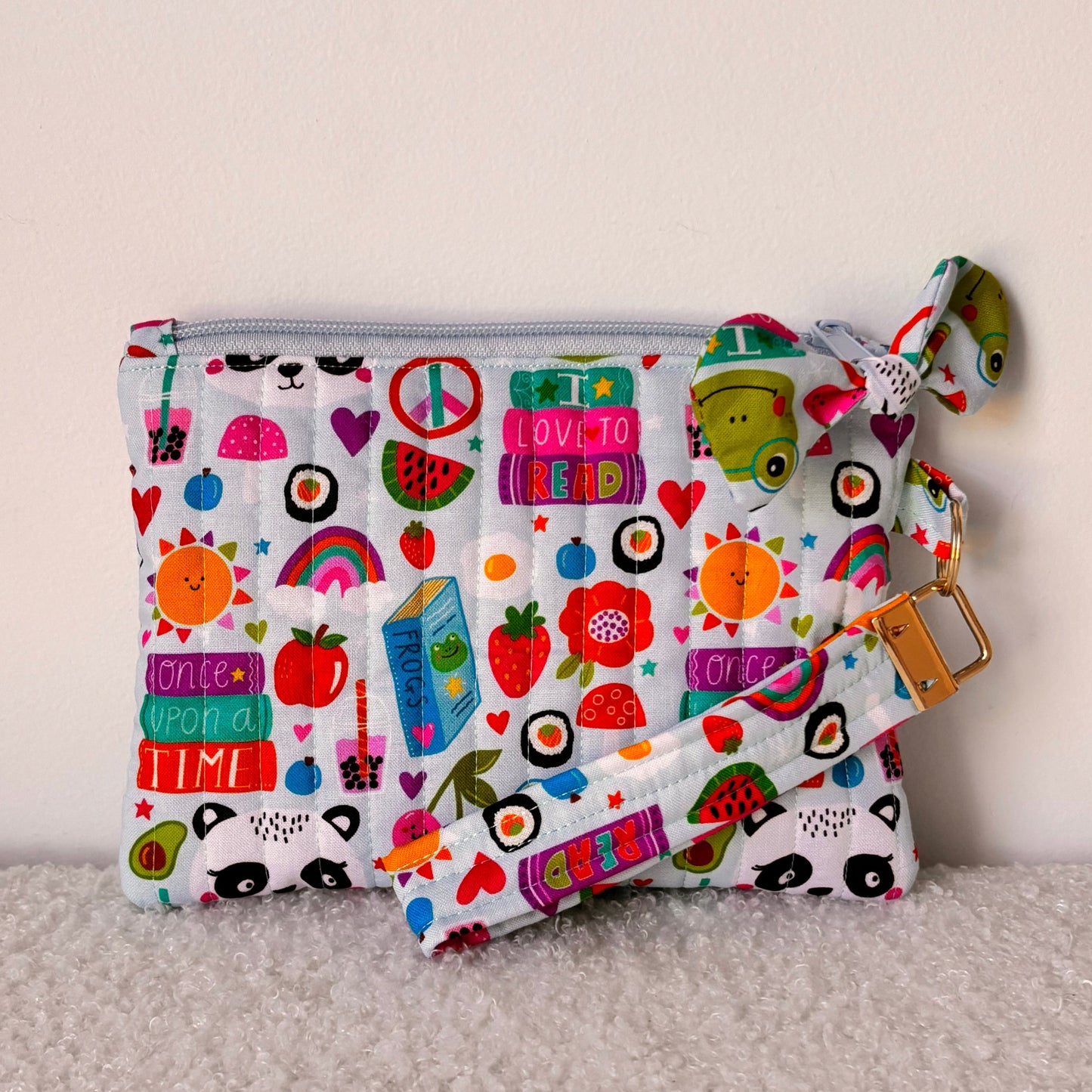 Quilted Zipper Bag + Wristlet : Cute Teacher