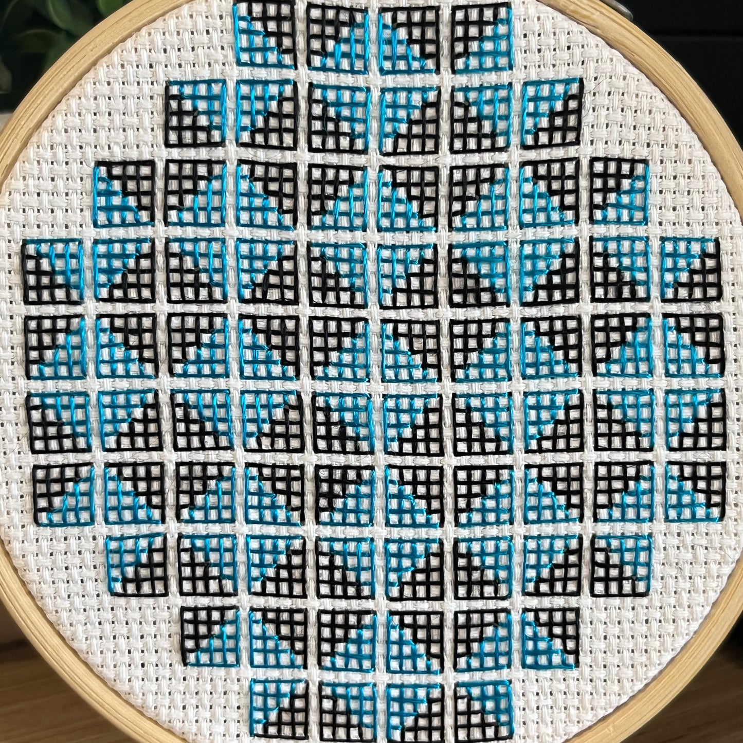 DIAMOND SQUARES : BLUE & BLACK